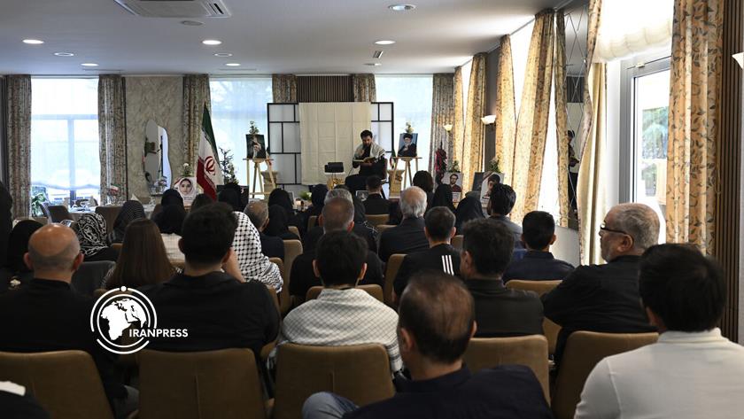 Iranpress: Iranians in Cologne, Berlin Honor Memory of Martyred Leader