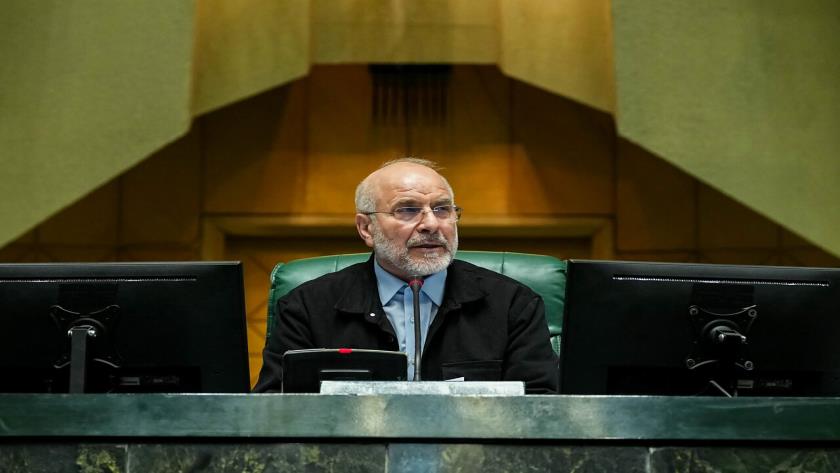 Iranpress: Qalibaf Mocks U.S. Treasury Chief