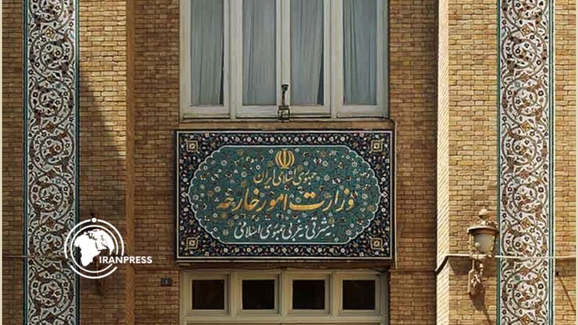 Iranpress: Iran Orders Swedish Diplomat to Leave Within 48 Hours 