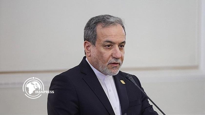 Iranpress: FM: Iran Will Not Back Down on Seven Conditions for Reopening Strait of Hormuz