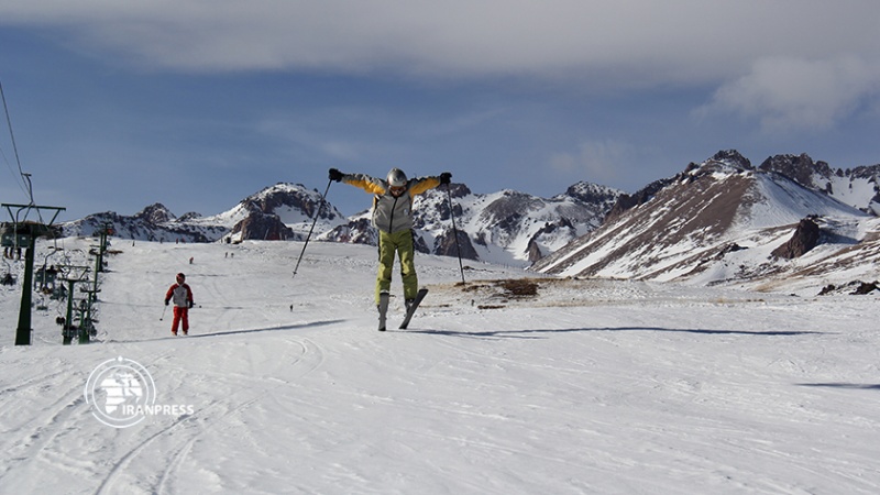 Iranpress: La station de ski d
