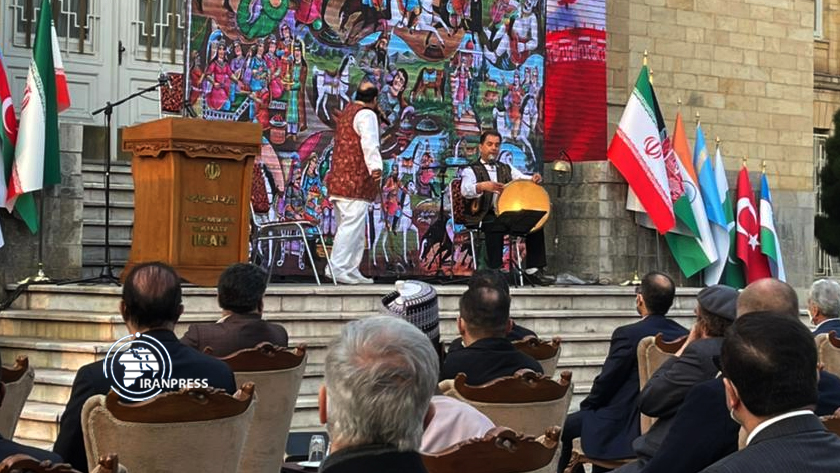 Iranpress: La cérémonie du 