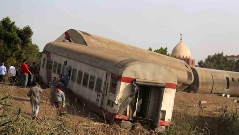 Iranpress: Près de 113 tués ou blessés dans un accident de train en Égypte