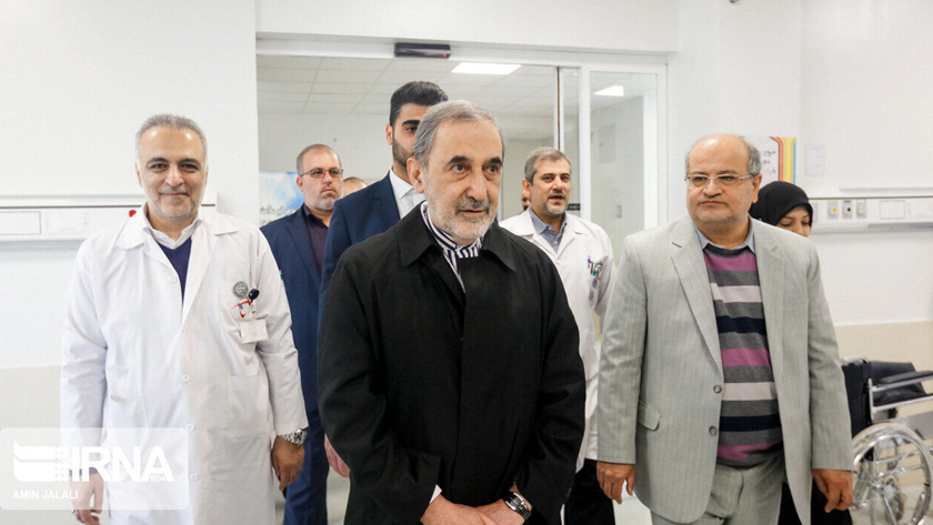 Iranpress: Hôpital Masih Daneshvari; Centre de référence COVID-19 en Méditerranée orientale