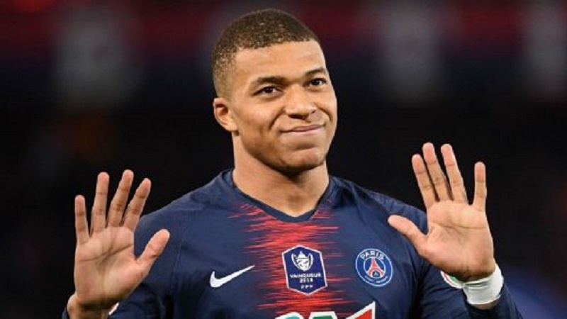 Iranpress: Kylian Mbappé est-il resté à Paris ?