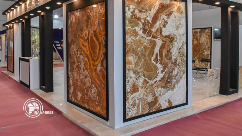 Iranpress: Exposition internationale de la pierre de Mahallat en Iran