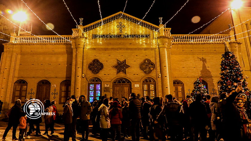 Iranpress: Célébration de Noël dans la cathédrale Vank d