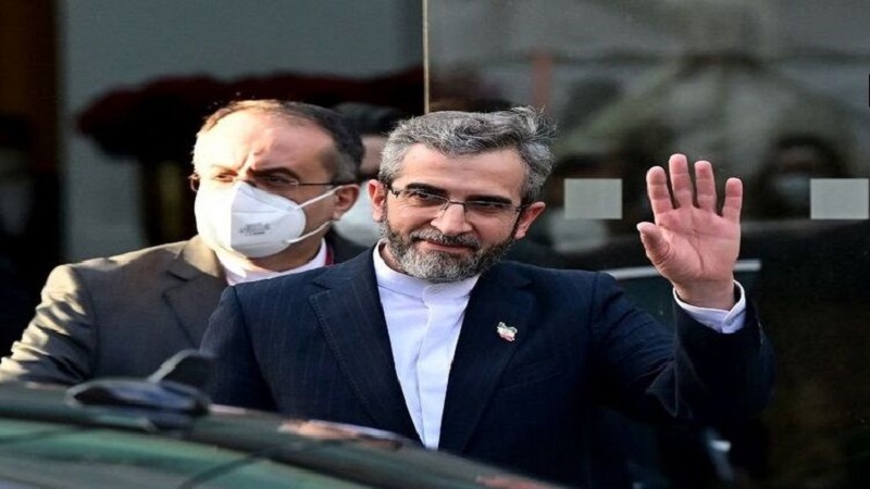 Iranpress: Pourparlers de Vienne: Ali Bagheri quitte Vienne