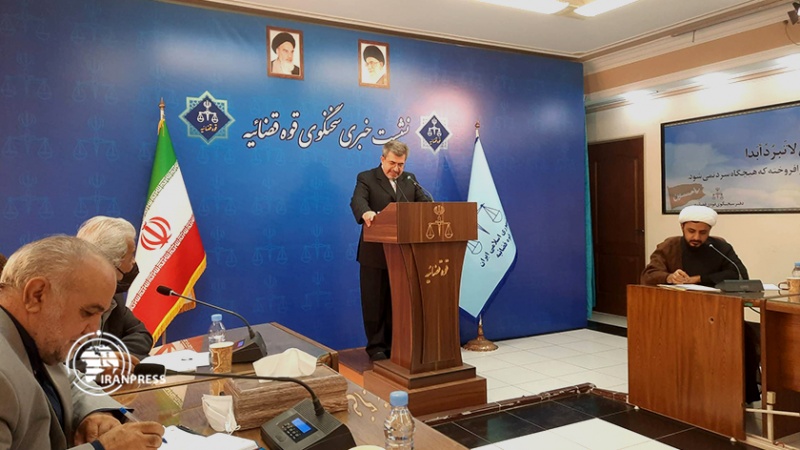 Iranpress: Iran: Diverses informations stratégiques ont été obtenues des espions français