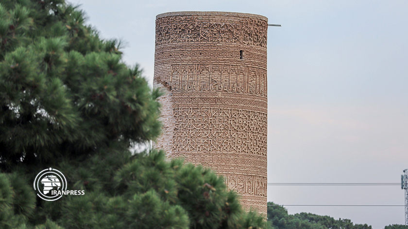 Iranpress: Grande Mosquée de Saveh, La beauté de l