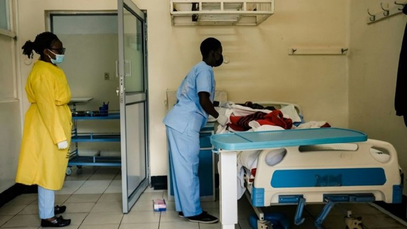 Iranpress: Le Zimbabwe restreint sévèrement le droit de grève dans la Santé
