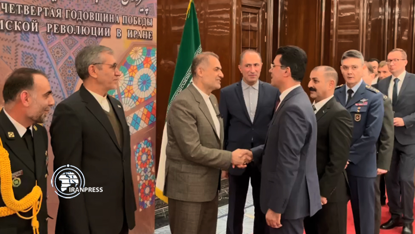 Iranpress: Célébration de la révolution islamique avec la grande présence de diplomates à Moscou