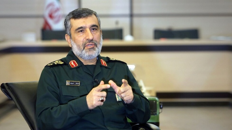 Iranpress: Dévoilement du dernier missile de croisière iranien d