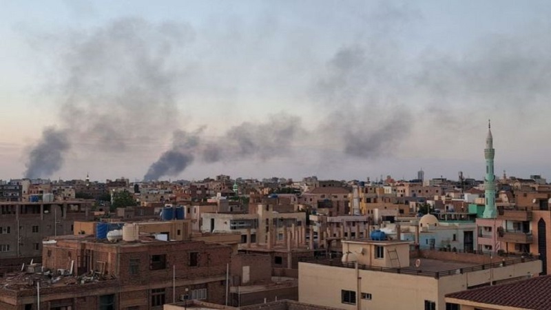 Iranpress: "À chaque minute de guerre de plus, des gens meurent ou sont jetés dans les rues"