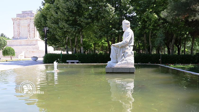 Iranpress: Jour de commémoration de Ferdowsi; Poète épique iranien