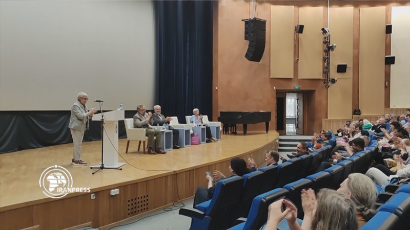 Iranpress: Conférence des Persanophones en Arménie avec la participation de quarante pays