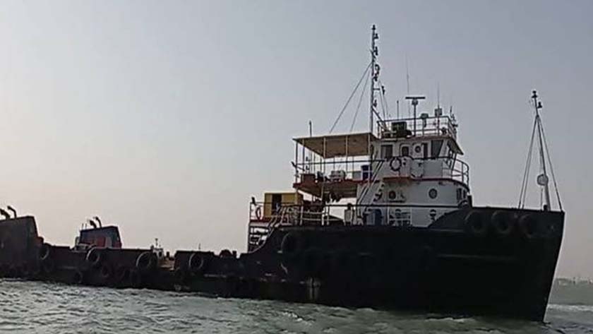 Iranpress: Deux pétroliers illégaux saisis dans le Golfe Persique par le CGRI
