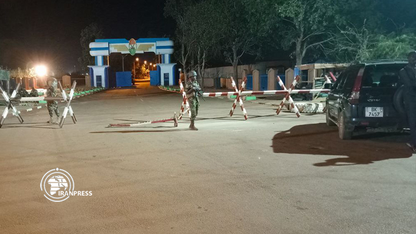 Iranpress: Compte à rebours avant le retrait de la France du Niger