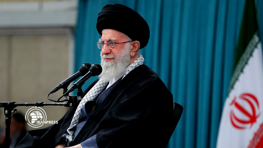 Iranpress: Le Guide suprême d