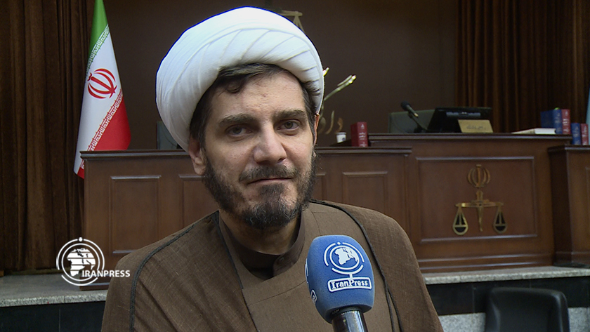 Iranpress: Critiques du président du tribunal de l