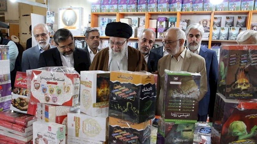 Iranpress: Le Guide suprême de l