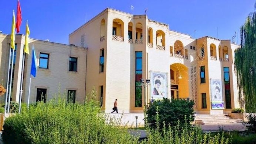 Iranpress: Admission à l