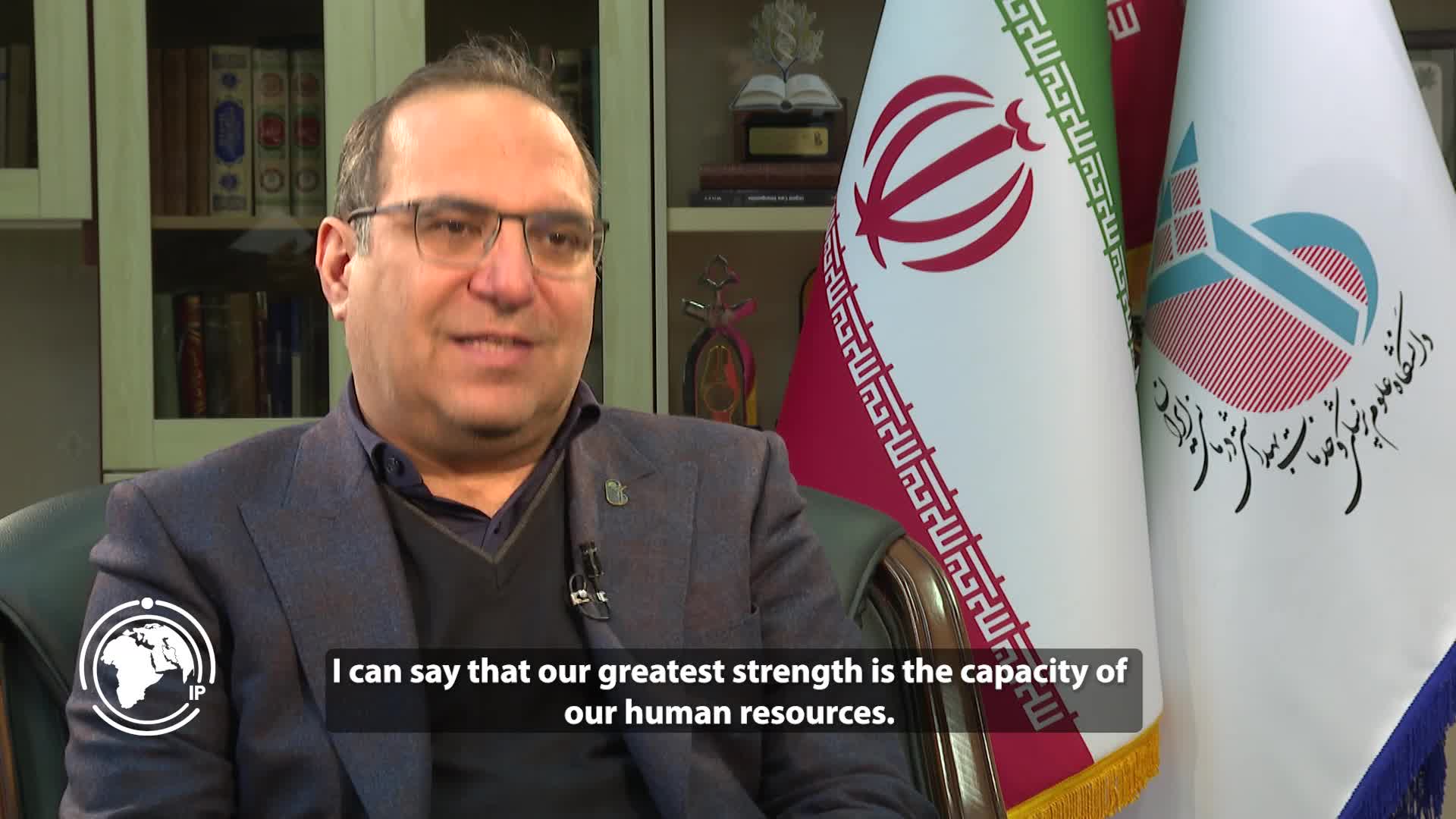 Iranpress: Health Official: Volunteer Response by Physicians Key Strength in Crisis Care