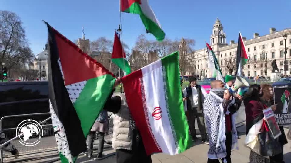 Iranpress: Palestine Supporters Rally Outside British Parliament 