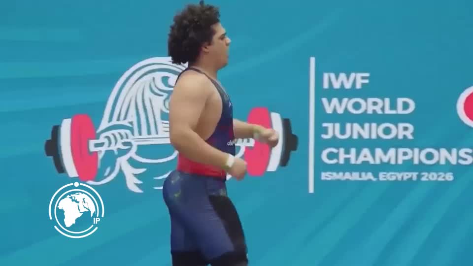 Iranpress: Iran’s Young Weightlifters Crowned World Champions