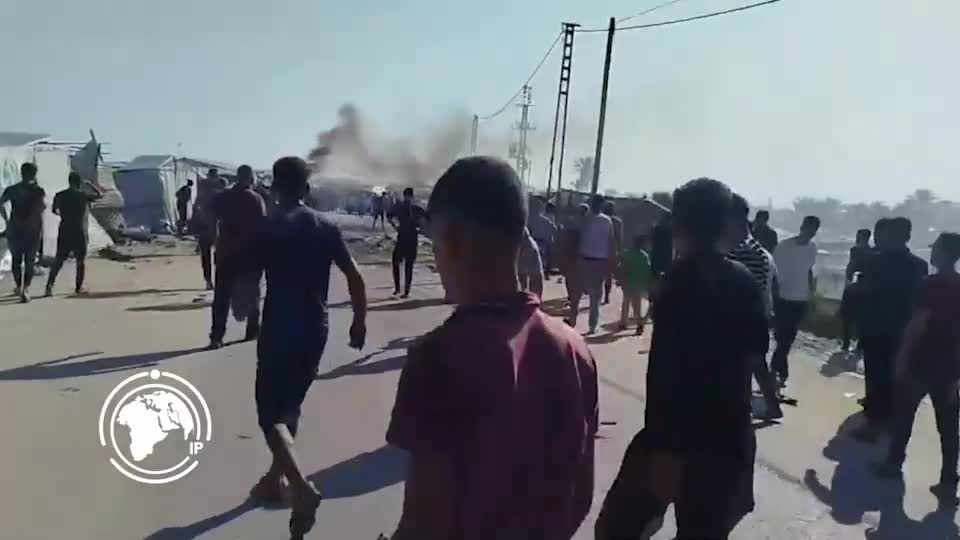 Iranpress: Israeli Strikes on Khan Yunis Leaves 1 Palestinian Killed, Several Injured 