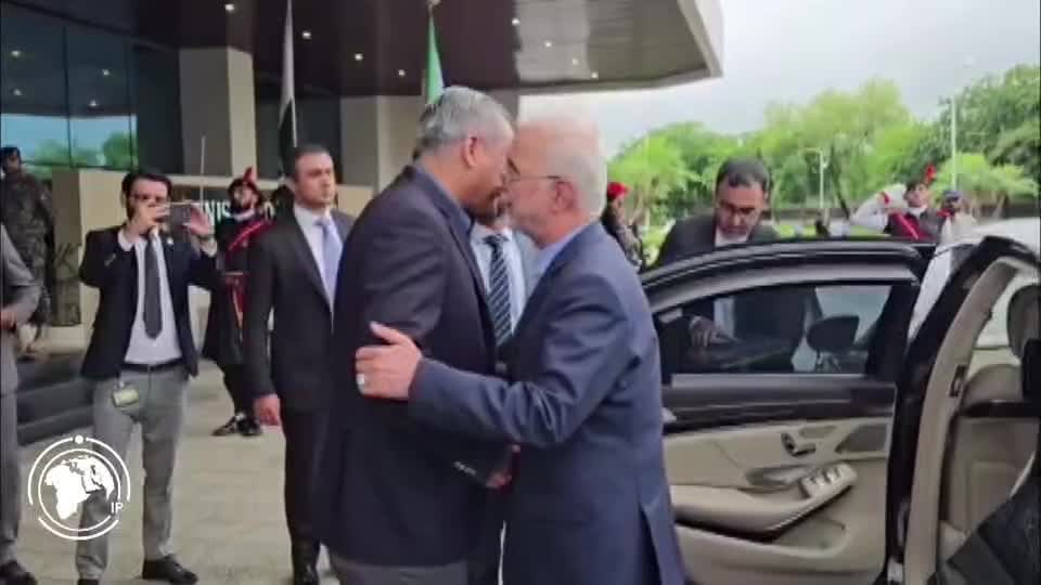 Iranpress: Iran, Pakistan Agree to Boost Security, Trade and Border Cooperation