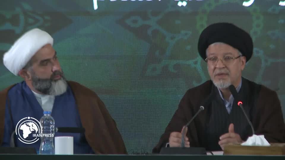 Iranpress: Iranian Scholar: U.S. Utilizes International Institutions to Enforce Global Hegemony